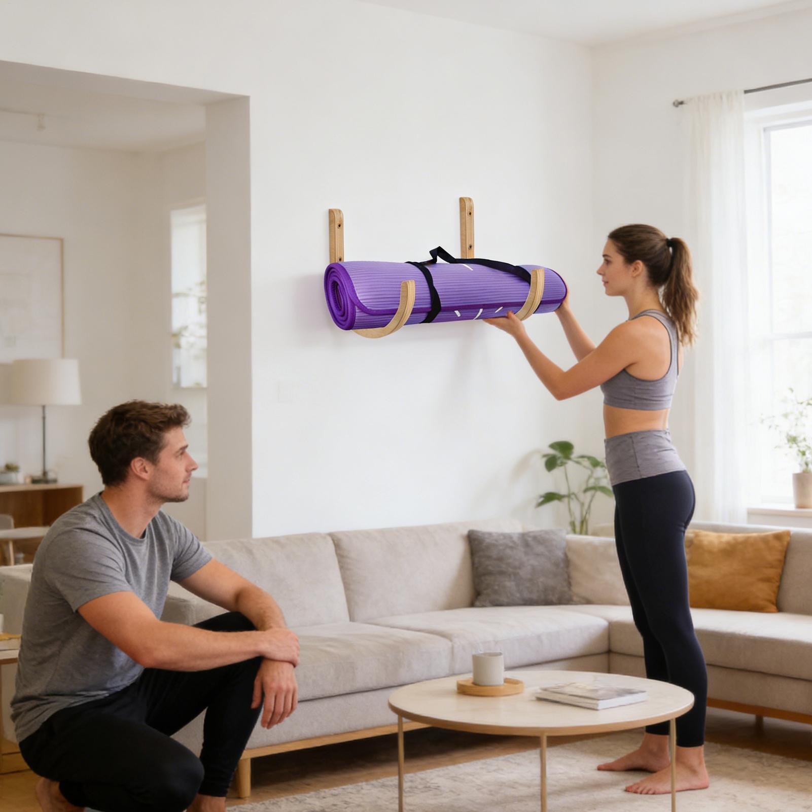 Yoga Mat Holder 2 Pieces Woode - đánh giá và giá Home Gym Yoga Mat Storage
